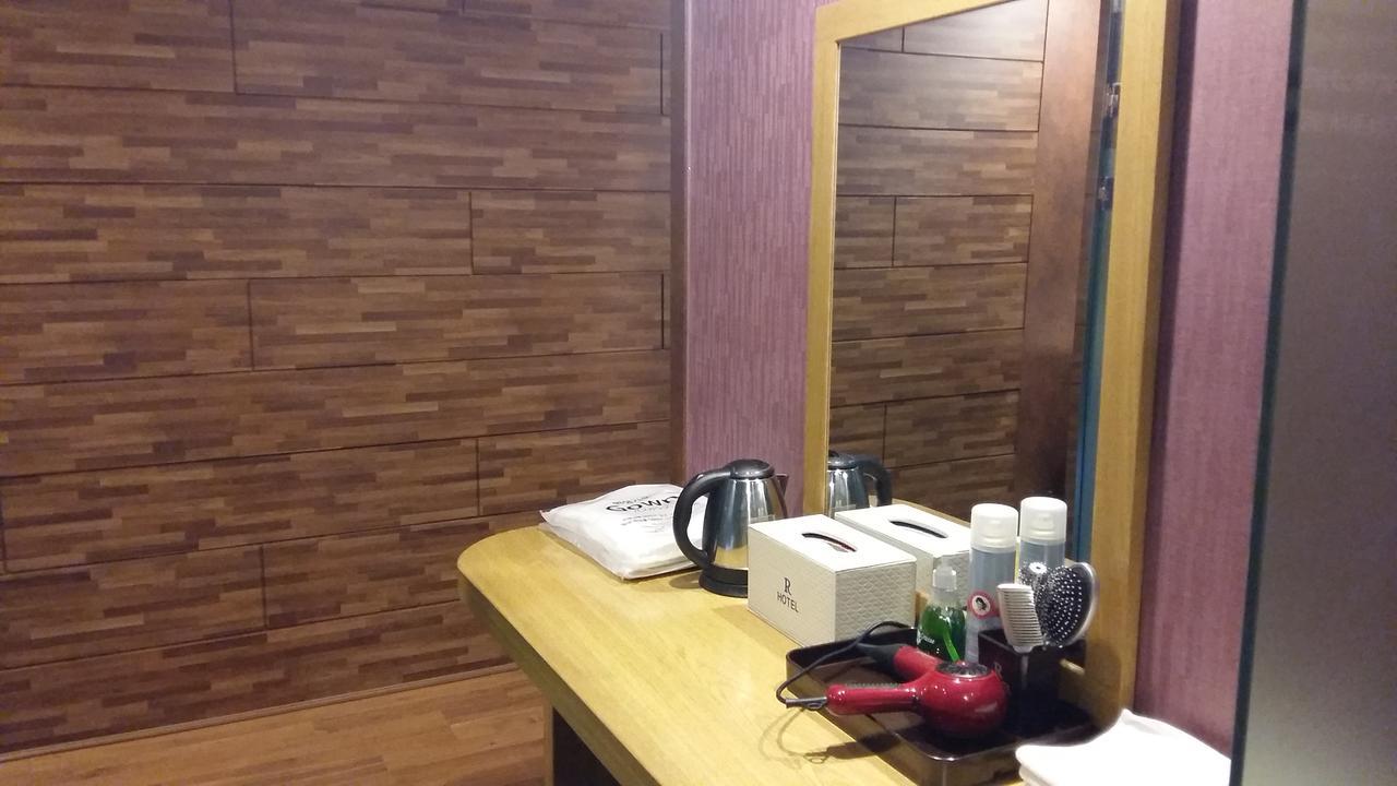Residence R Hotel Daegu Bagian luar foto