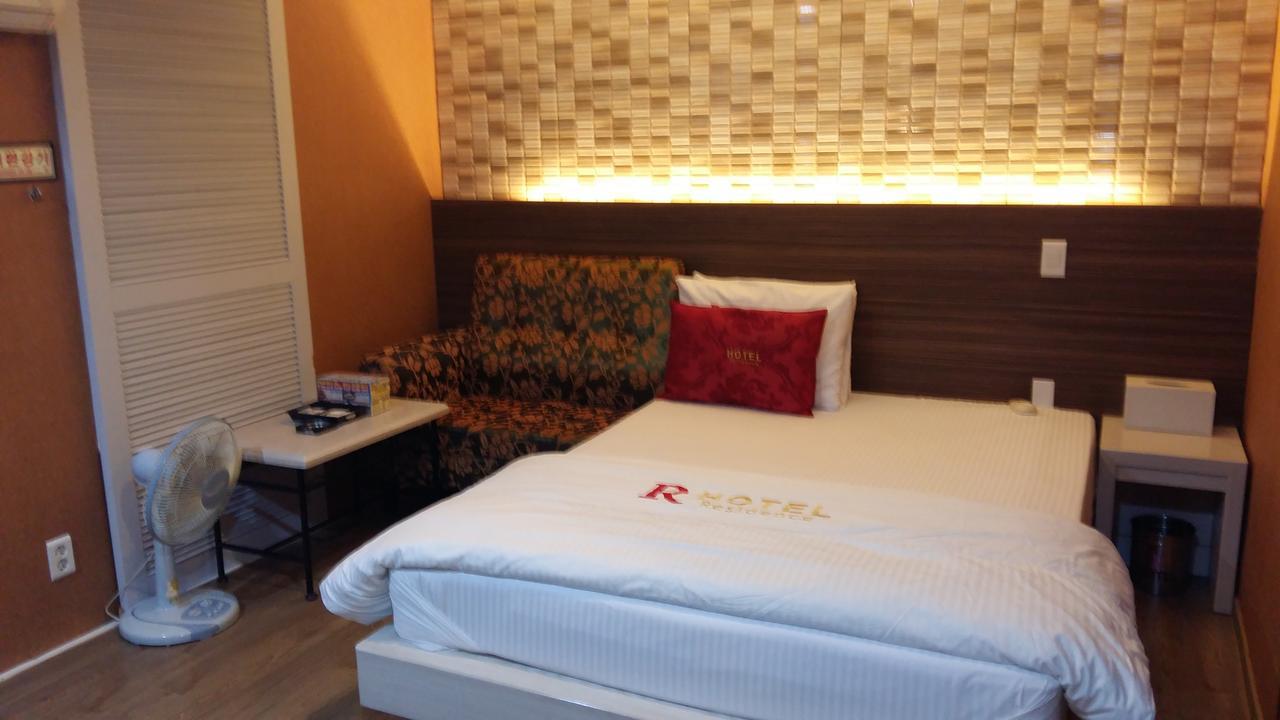 Residence R Hotel Daegu Bagian luar foto