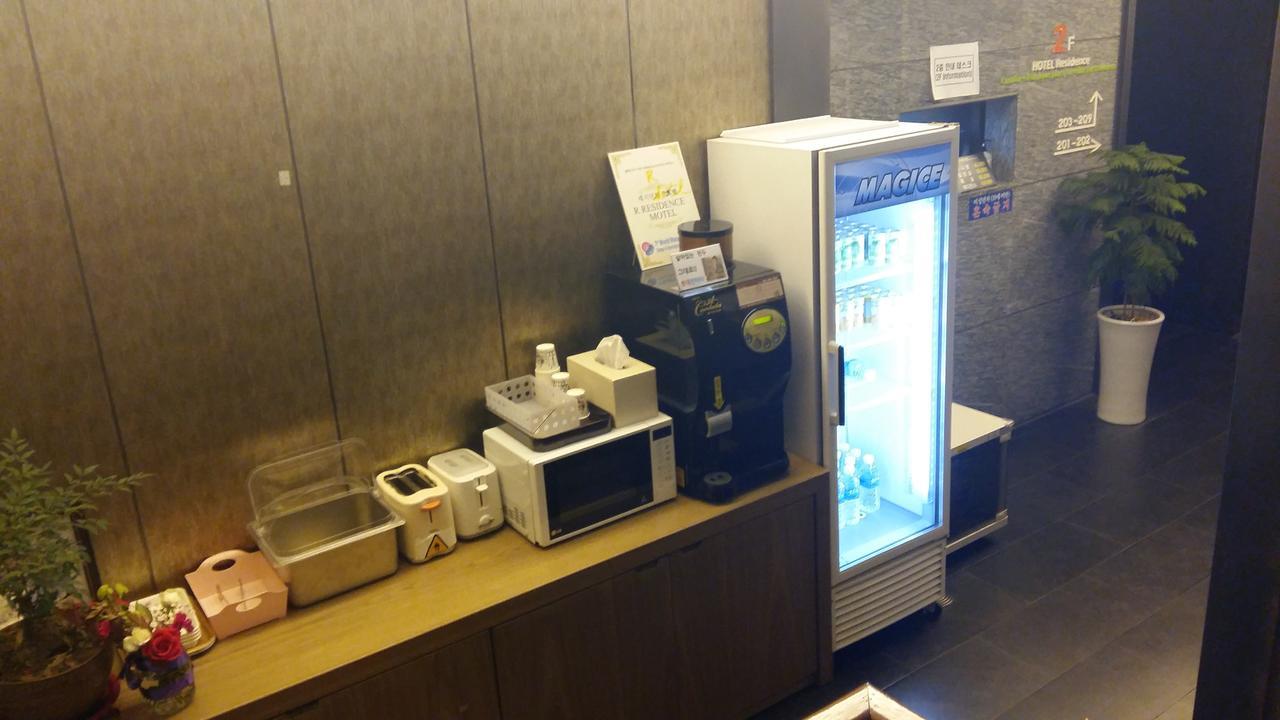 Residence R Hotel Daegu Bagian luar foto
