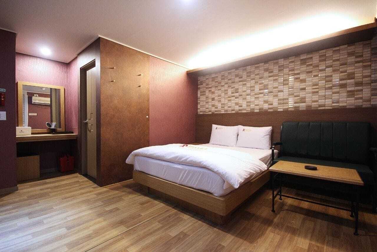 Residence R Hotel Daegu Bagian luar foto